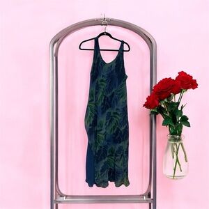 Blue & green leaf print ; chiffon lined maxi